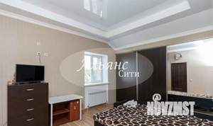 Коттедж 351м&sup2;, 3-этажный, участок 8 сот.  