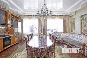 Дом 230м², 2-этажный, участок 6 сот.  