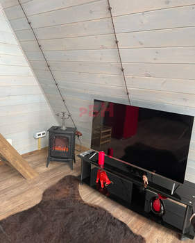 Дом 93м&sup2;, 2-этажный, участок 6 сот.  