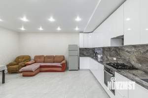 Дом 285м², 3-этажный, участок 5 сот.  