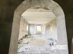 Коттедж 300м², 2-этажный, участок 9 сот.  