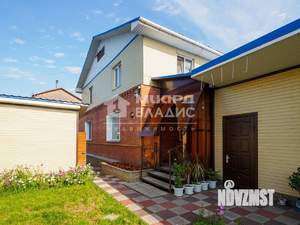 Дом 216м², 2-этажный, участок 5 сот.  