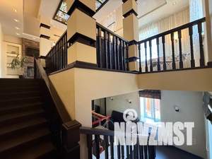 Дом 310м², 2-этажный, участок 8 сот.  