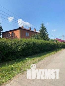 Дом 310м², 2-этажный, участок 8 сот.  