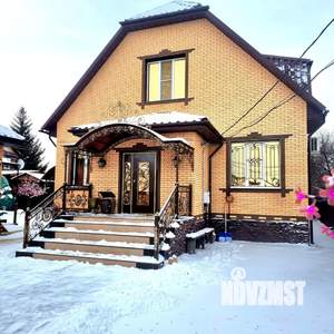 Дом 171м&sup2;, 2-этажный, участок 5 сот.  