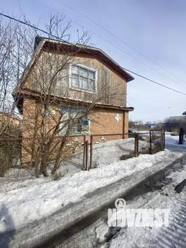 Дом 45м&sup2;, 2-этажный, участок 11 сот.  