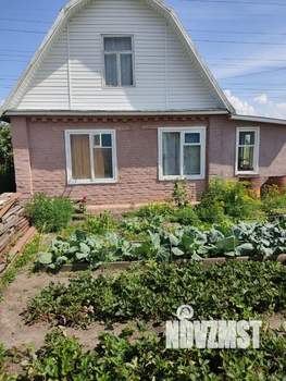 Дом 30м&sup2;, 2-этажный, участок 6 сот.  