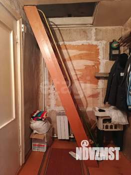 Дом 37м&sup2;, 2-этажный, участок 6 сот.  