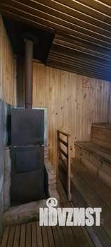 Дом 70м&sup2;, 2-этажный, участок 6 сот.  