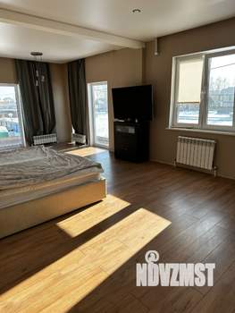 Коттедж 237м&sup2;, 6-этажный, участок 8 сот.  