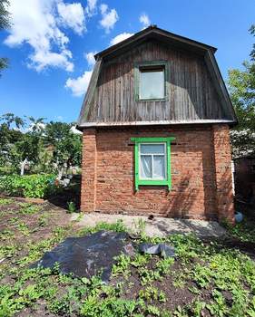 Дом 30м², 2-этажный, участок 6 сот.  