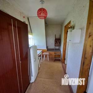 Дом 40м&sup2;, 2-этажный, участок 5 сот.  