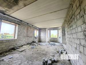 Коттедж 300м², 2-этажный, участок 9 сот.  