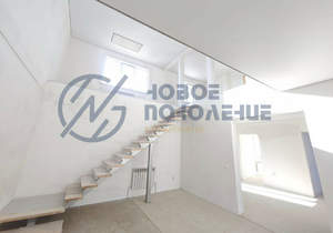 Дом 245м&sup2;, 2-этажный, участок 10 сот.  