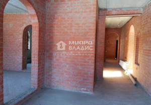 Дом 590м², 2-этажный, участок 35 сот.  