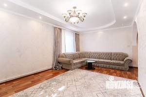 Дом 120м², 2-этажный, участок 6 сот.  