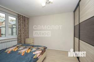 Дом 140м², 2-этажный, участок 6 сот.  