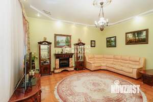 Таунхаус 265м², 2-этажный, участок 5 сот.  