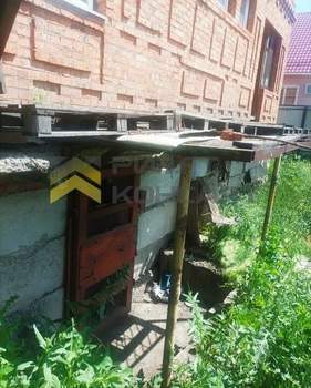 Дом 333м², 2-этажный, участок 6 сот.  