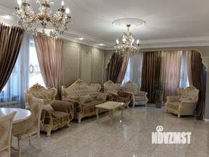 Дом 478м², 3-этажный, участок 12 сот.  