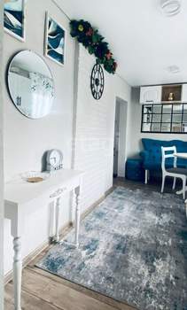 Дом 44м&sup2;, 2-этажный, участок 5 сот.  