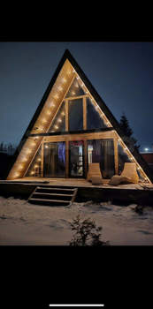 Дом 93м&sup2;, 2-этажный, участок 6 сот.  