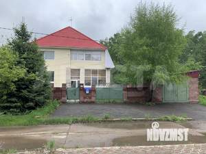 Коттедж 388м², 2-этажный, участок 20 сот.  