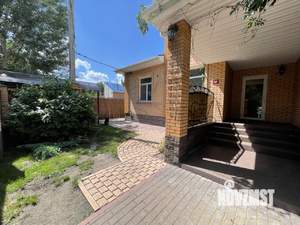 Коттедж 270м², 3-этажный, участок 9 сот.  