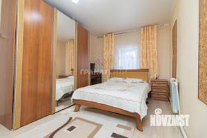 Дом 189м&sup2;, 2-этажный, участок 3 сот.  