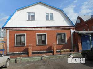 Коттедж 245м², 2-этажный, участок 6 сот.  