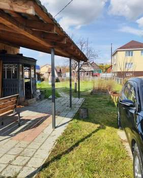 Дом 80м&sup2;, 2-этажный, участок 631 сот.  