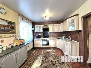 Дом 189м&sup2;, 2-этажный, участок 11 сот.  