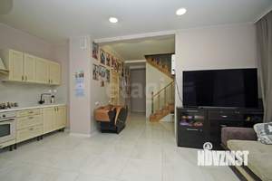 Дом 155м&sup2;, 2-этажный, участок 3 сот.  