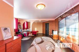 Коттедж 245м², 2-этажный, участок 6 сот.  