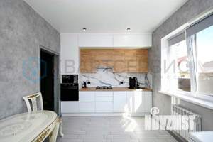 Дом 132м&sup2;, 2-этажный, участок 4 сот.  