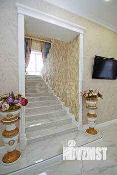 Дом 252м&sup2;, 2-этажный, участок 4 сот.  