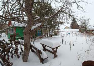 Дом 20м&sup2;, 2-этажный, участок 5 сот.  