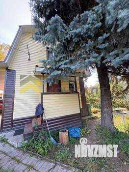 Дом 25м&sup2;, 2-этажный, участок 6 сот.  