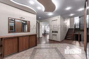 Коттедж 342м², 3-этажный, участок 8 сот.  