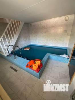 Коттедж 380м², 2-этажный, участок 4 сот.  