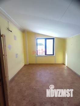 Дом 136м&sup2;, 2-этажный, участок 9 сот.  