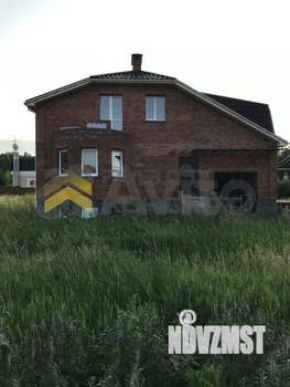 Коттедж 280м², 3-этажный, участок 6 сот.  