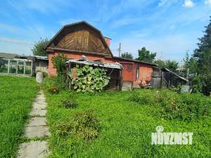 Дом 61м², 2-этажный, участок 6 сот.  