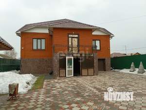 Дом 284м², 2-этажный, участок 6 сот.  