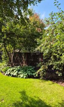 Дом 225м&sup2;, 2-этажный, участок 9 сот.  