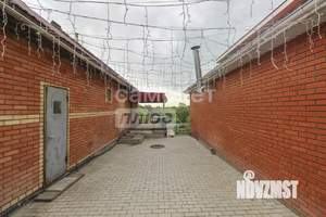 Дом 140м², 2-этажный, участок 6 сот.  