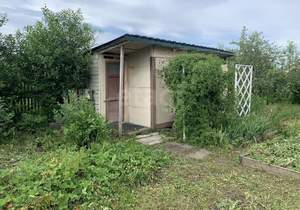 Дом 23м&sup2;, 2-этажный, участок 6 сот.  