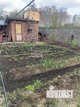 Дом 40м&sup2;, 2-этажный, участок 4 сот.  