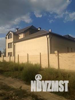 Дом 312м², 3-этажный, участок 11 сот.  