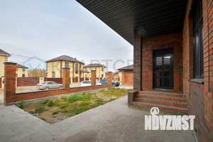 Коттедж 157м&sup2;, 1-этажный, участок 6 сот.  